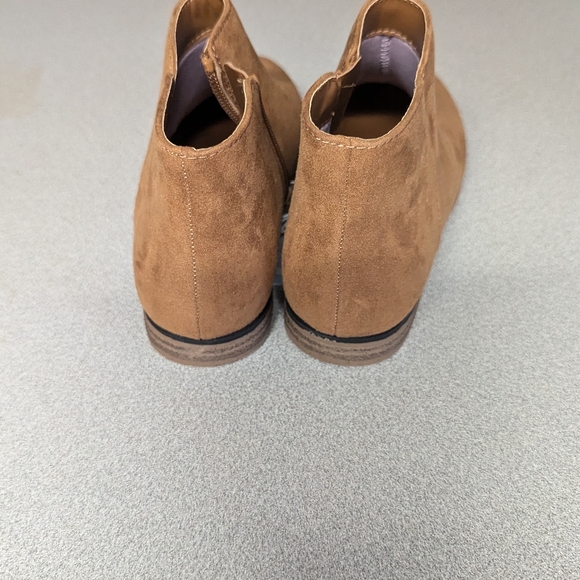 Cat and Jack girl velvet booties color Sz 3 - Picture 9 of 16